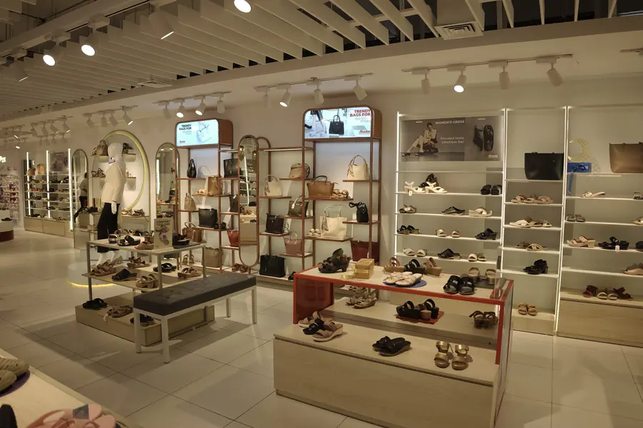Bata Retail Outlet — view 8